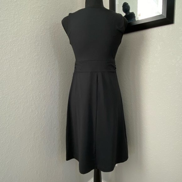 EDDIE BAUER Travex Sleeveless V Neck Black Dress Small - Picture 7 of 12